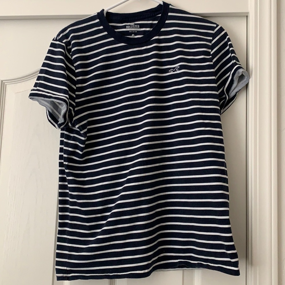 Men’s Hollister Shirt